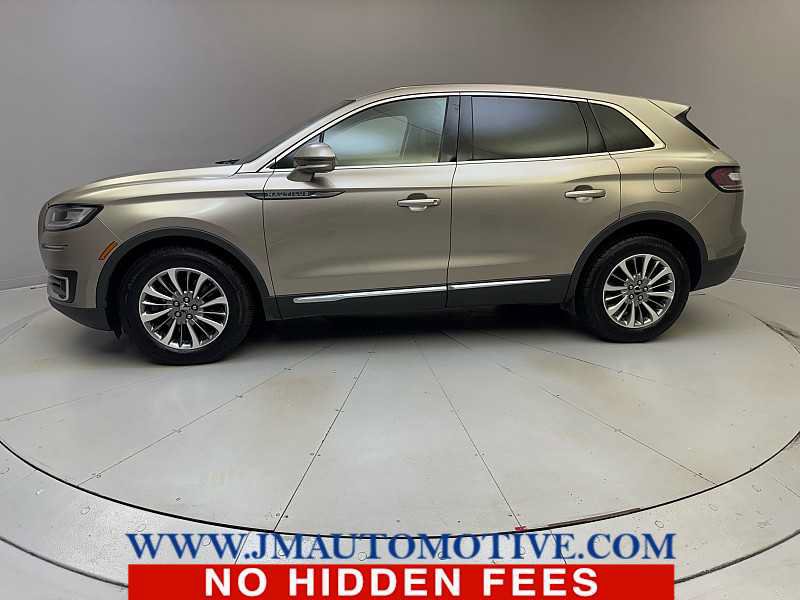 Used 2020 Lincoln Nautilus Premier w/ Equipment Group 101A AWD/4WD image 2