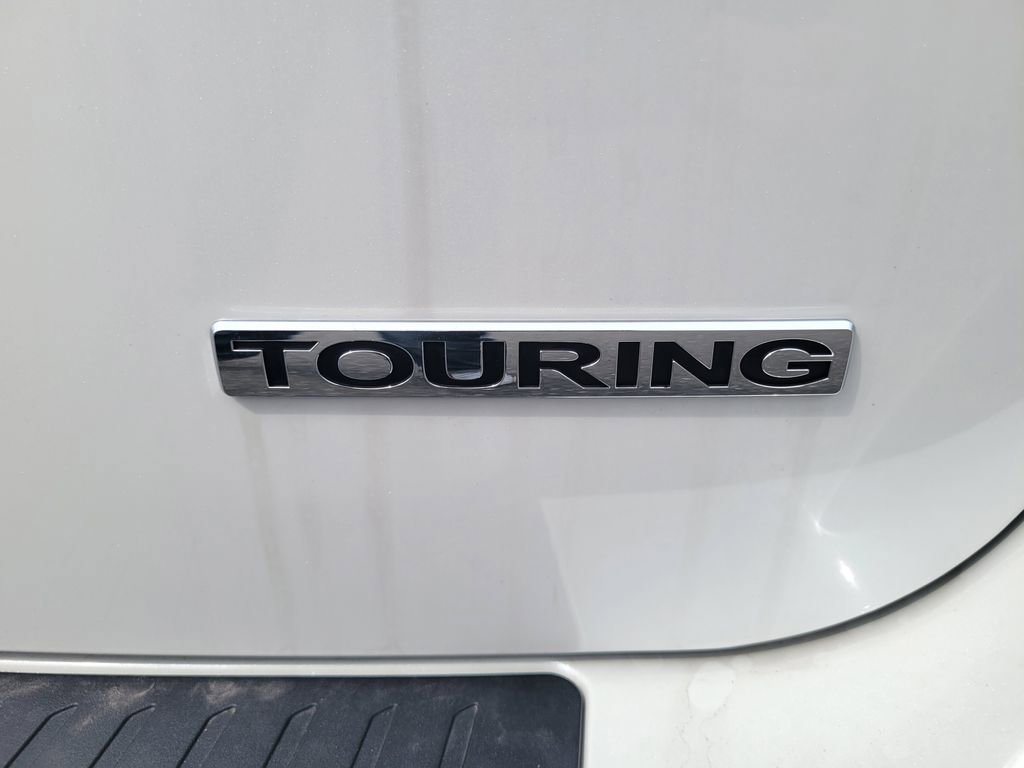 New 2026 Honda Odyssey Touring image 6