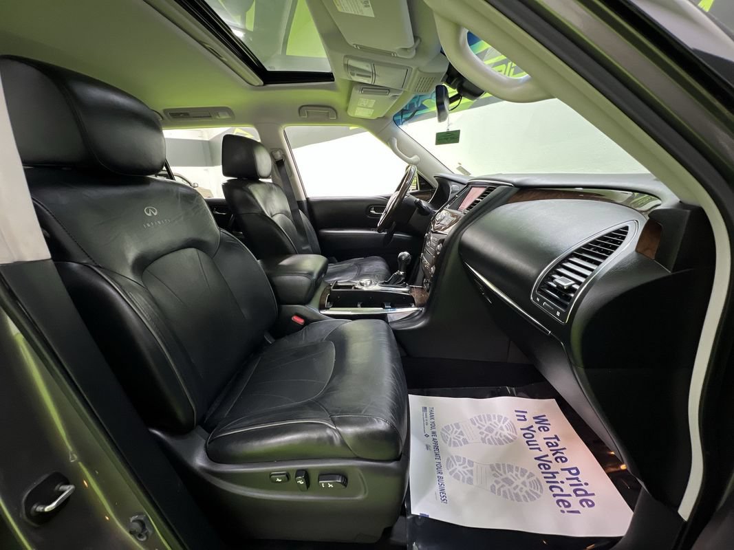 Used 2013 INFINITI QX56 4WD w/ Deluxe Touring Pkg image 31