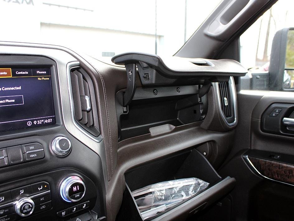 Used 2020 GMC Sierra 2500 Denali w/ Denali Ultimate Package image 24