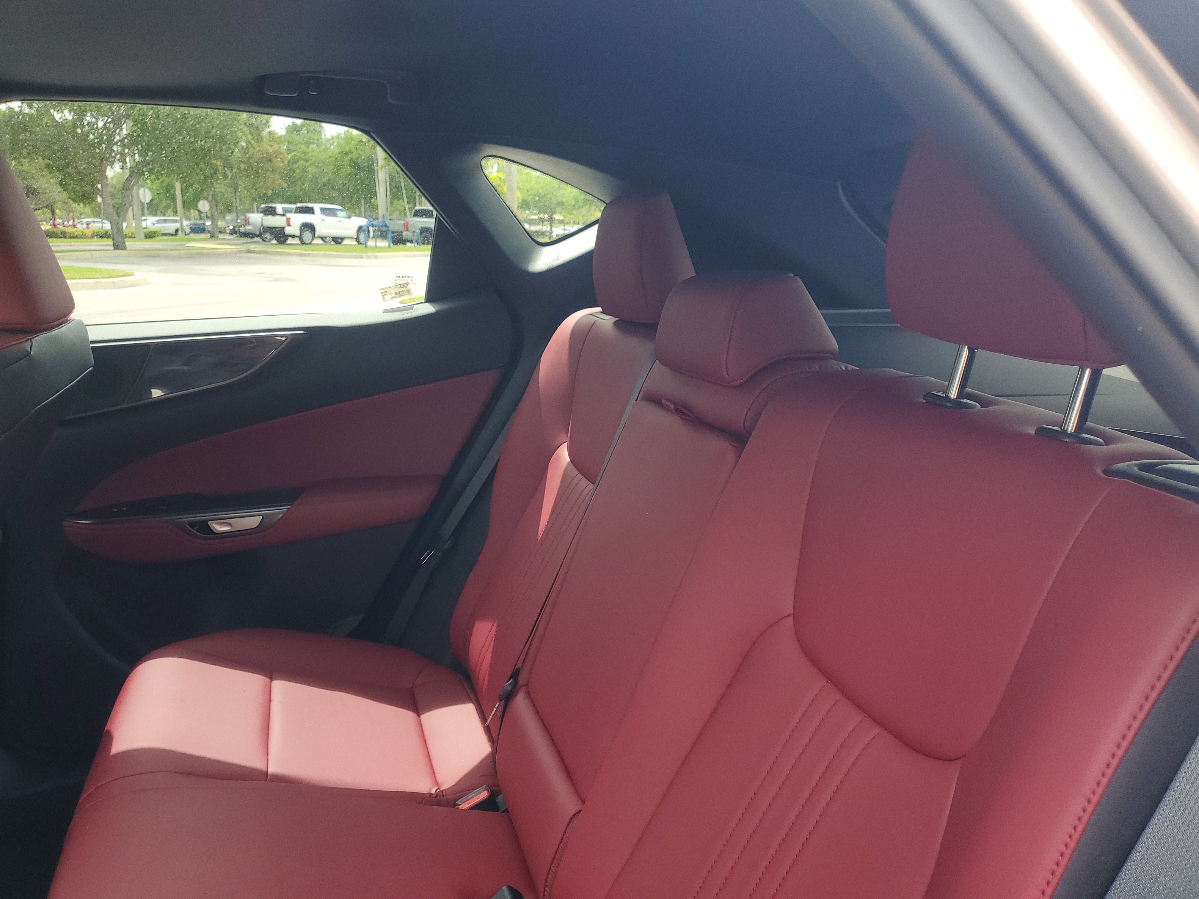 Used 2025 Lexus NX 250 FWD w/ Accessory Package (Z1) image 17