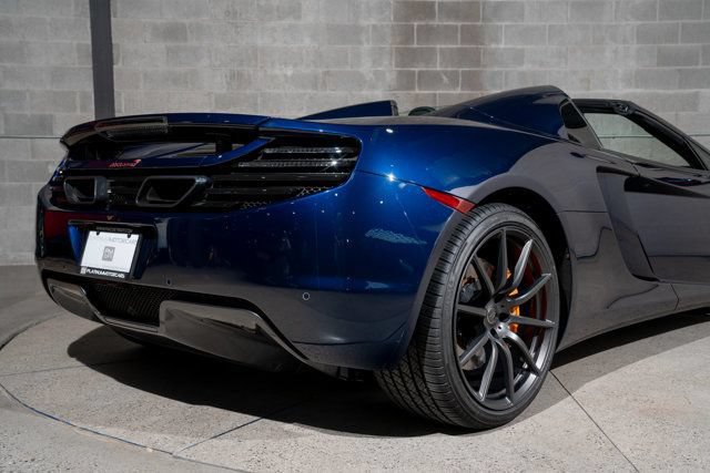 Used 2013 McLaren MP4-12C Spider RWD image 20