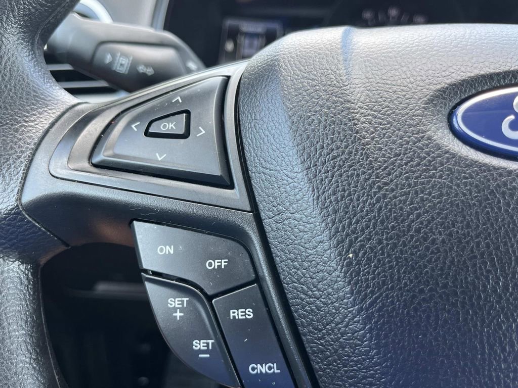 Used 2024 Ford Edge SE image 31