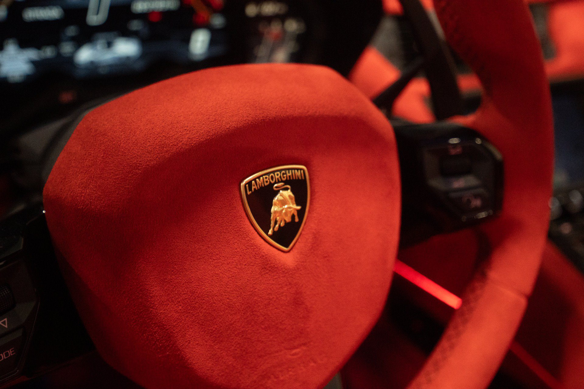 Used 2020 Lamborghini Aventador SVJ AWD/4WD image 66