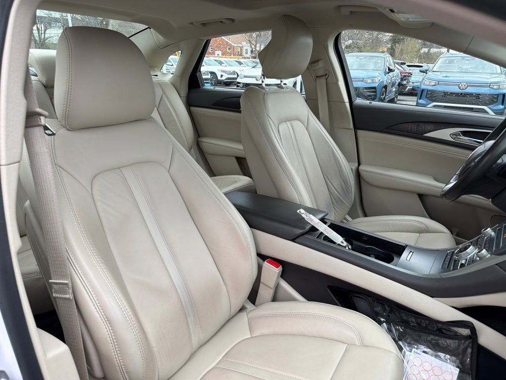 Used 2019 Lincoln MKZ Reserve w/ Reserve Plus Package image 37