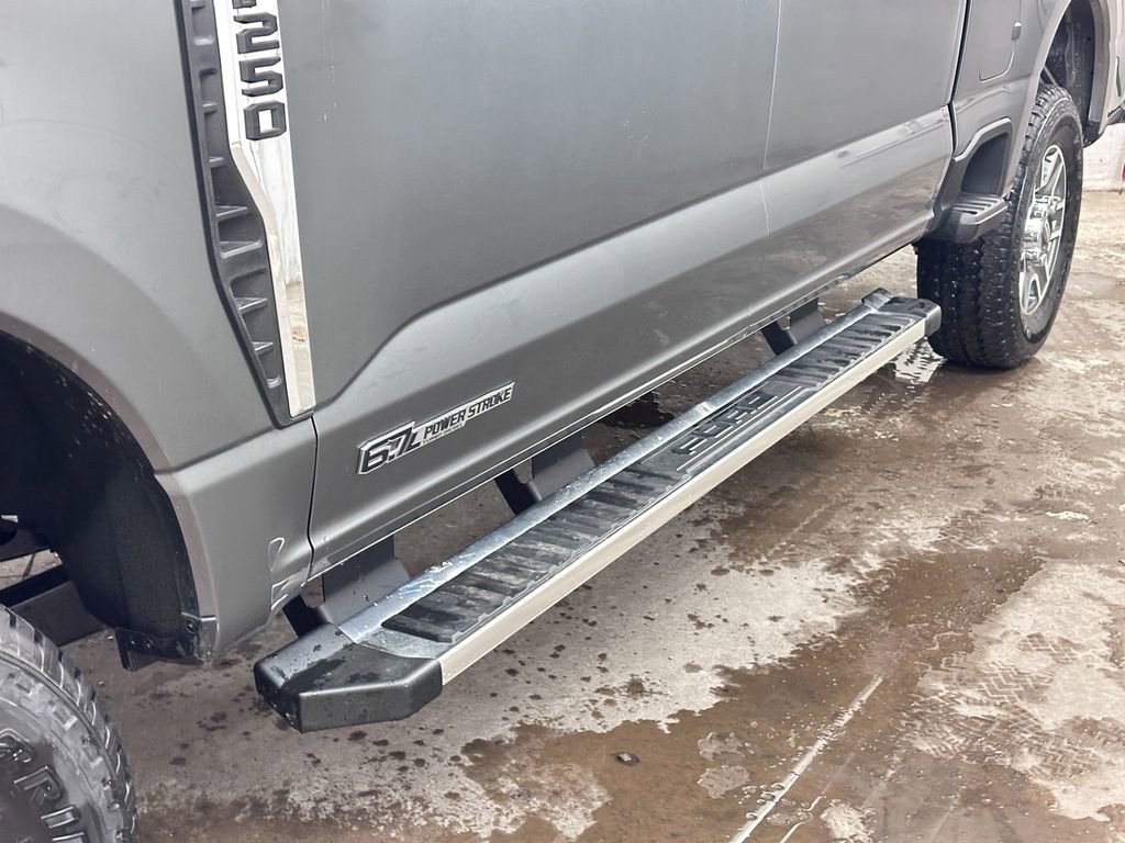New 2026 Ford F250 Lariat image 15