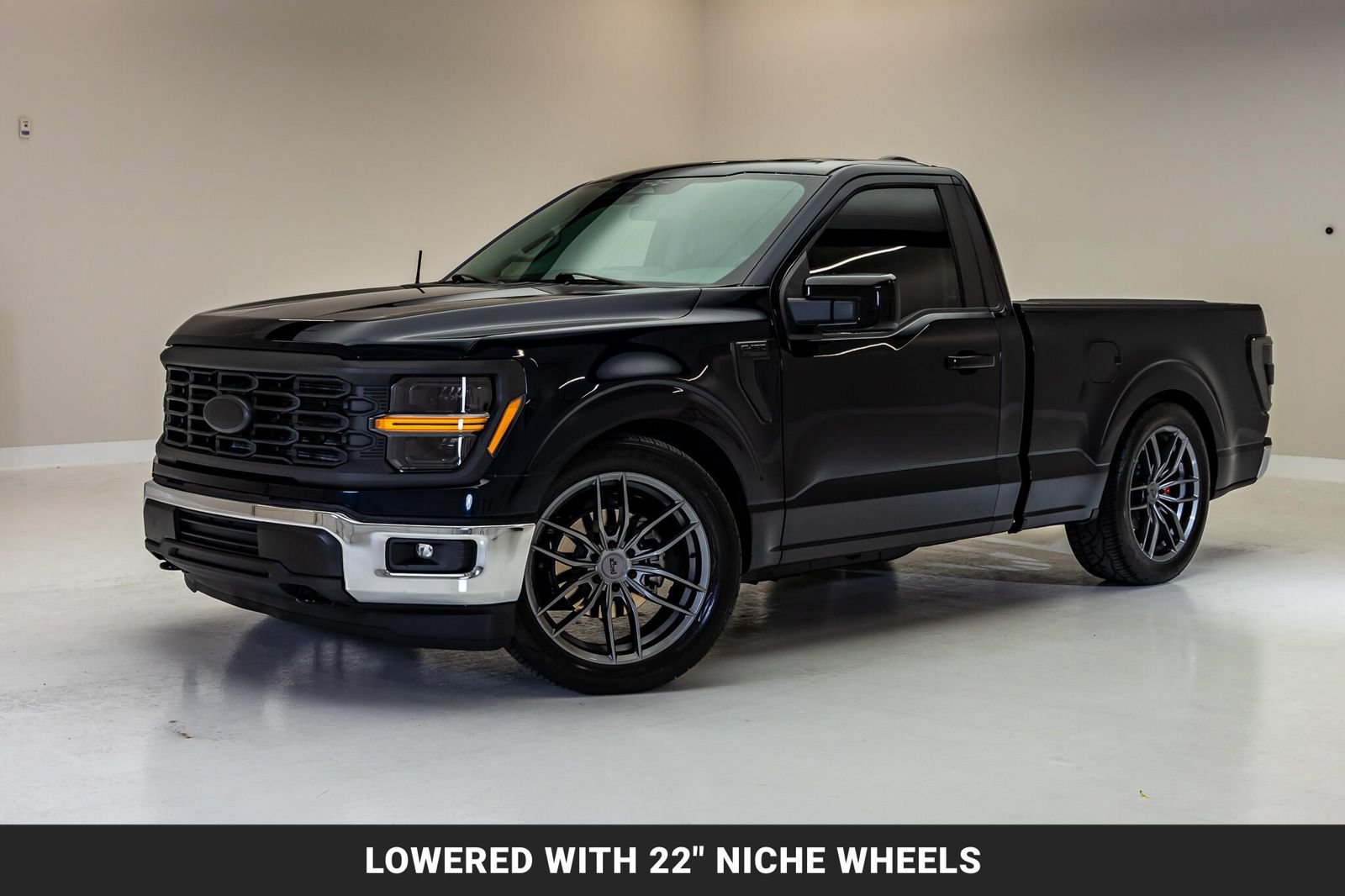 Used 2024 Ford F150 XL w/ Equipment Group 103A High AWD/4WD image 4