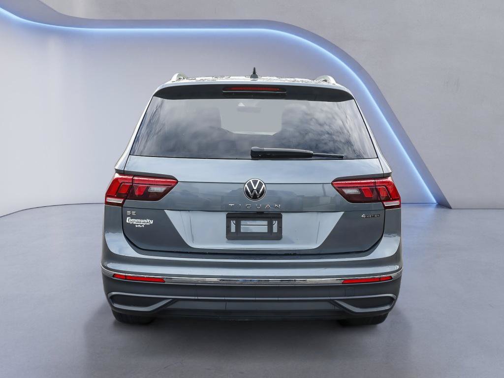 Used 2022 Volkswagen Tiguan SE AWD/4WD image 6