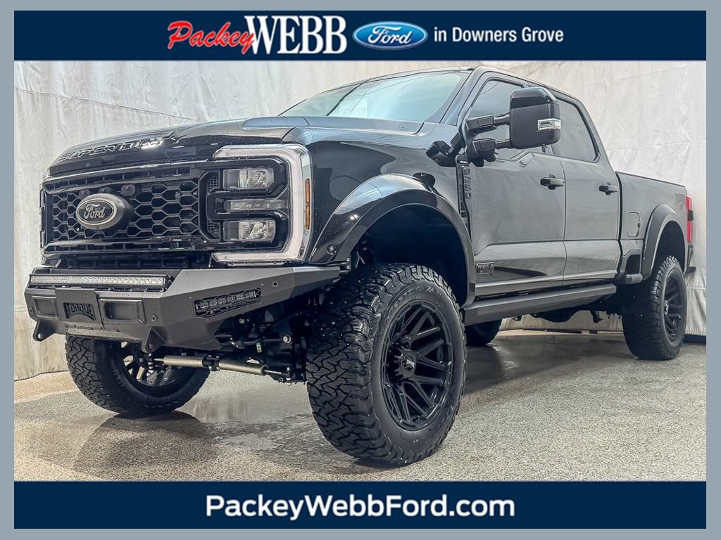 New 2026 Ford F250 Lariat w/ Black Appearance Package