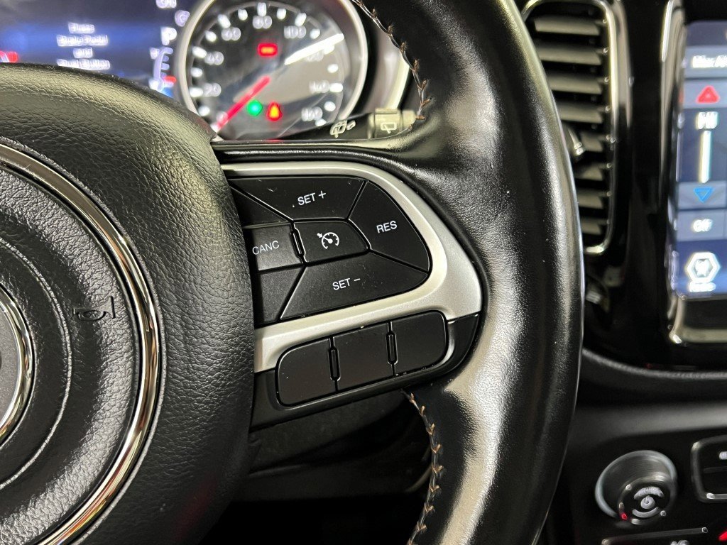 Certified 2020 Jeep Compass Limited image 32