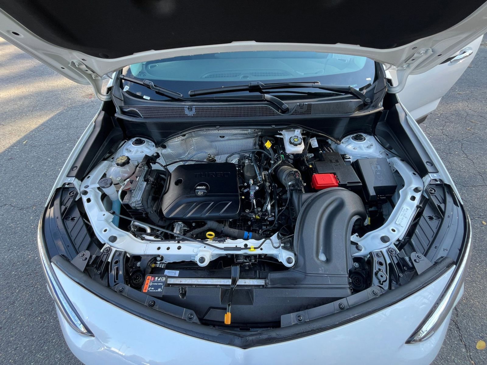 Used 2025 Buick Encore GX Preferred image 28