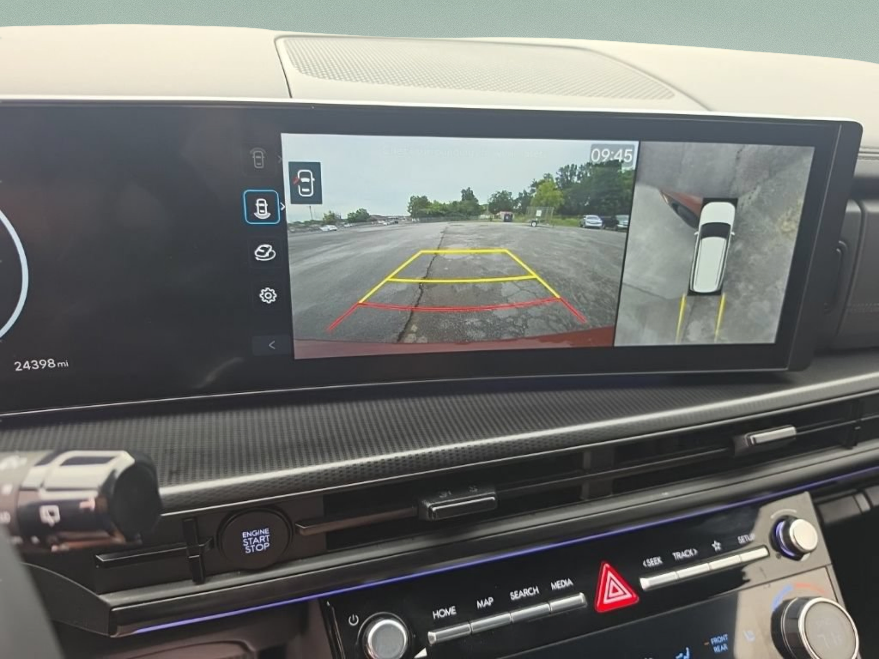 Used 2025 Hyundai Santa Fe Calligraphy FWD image 20