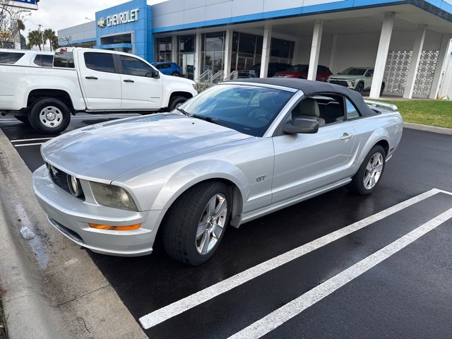 Used 2007 Ford Mustang GT Premium image 3