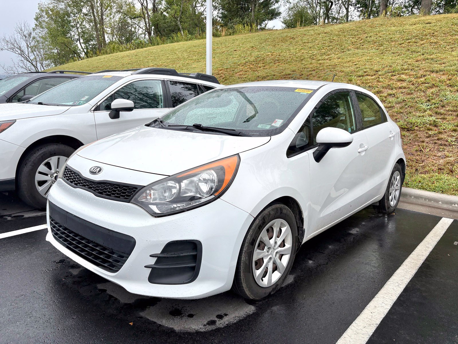 Used 2017 Kia Rio LX FWD image 3