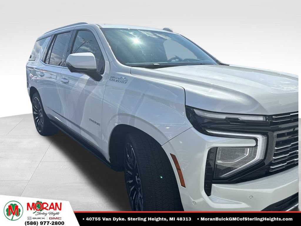 Used 2025 Chevrolet Tahoe High Country AWD/4WD image 2