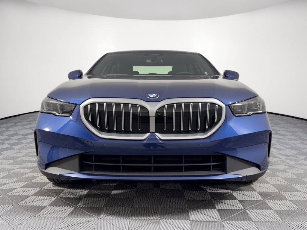 Used 2026 BMW 530i RWD image 6