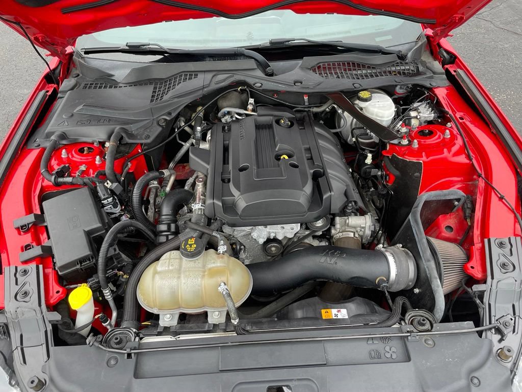 Used 2018 Ford Mustang Premium RWD image 41