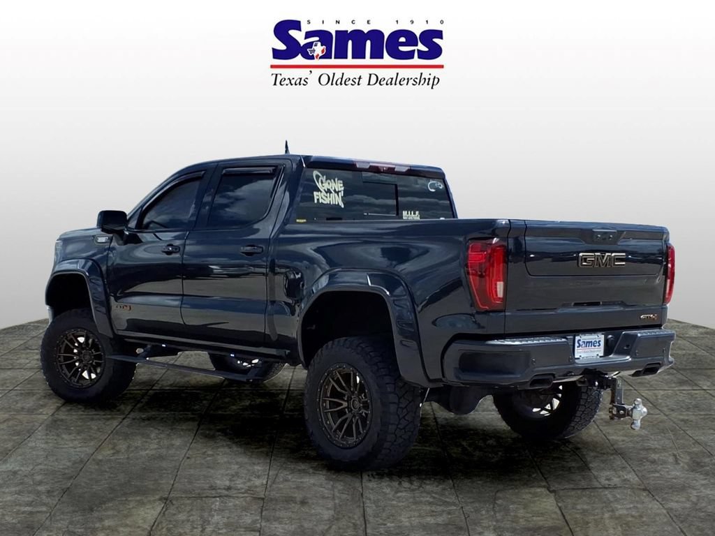 Used 2023 GMC Sierra 1500 AT4 w/ Technology Package AWD/4WD image 8
