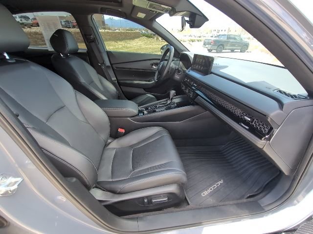 Used 2023 Honda Accord Sport image 32
