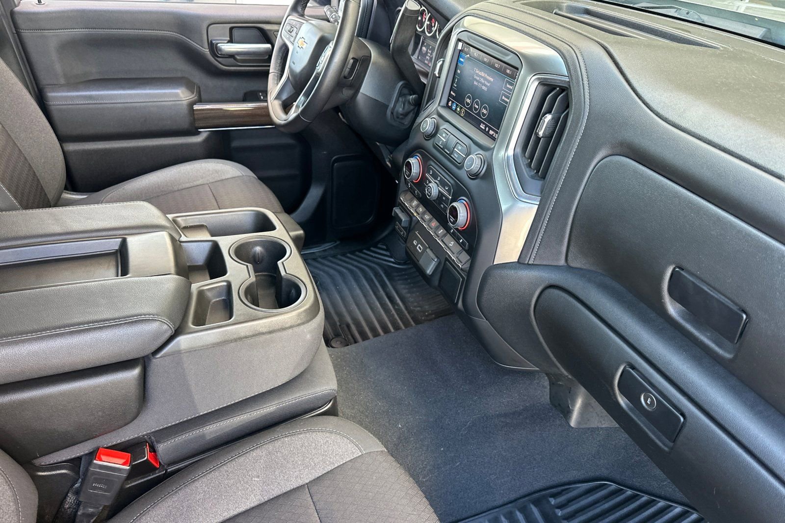 Used 2022 Chevrolet Silverado 2500 LT w/ All Star Edition AWD/4WD image 15