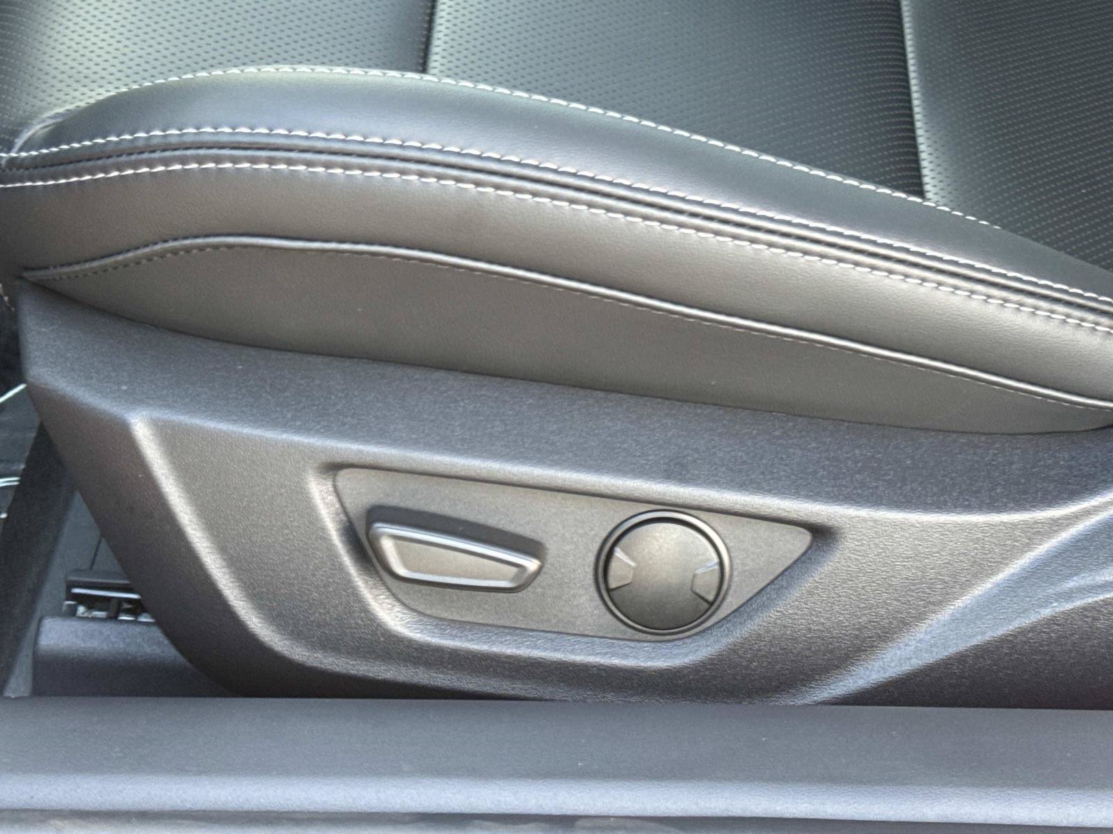 Used 2026 Ford Mustang GT Premium RWD image 17