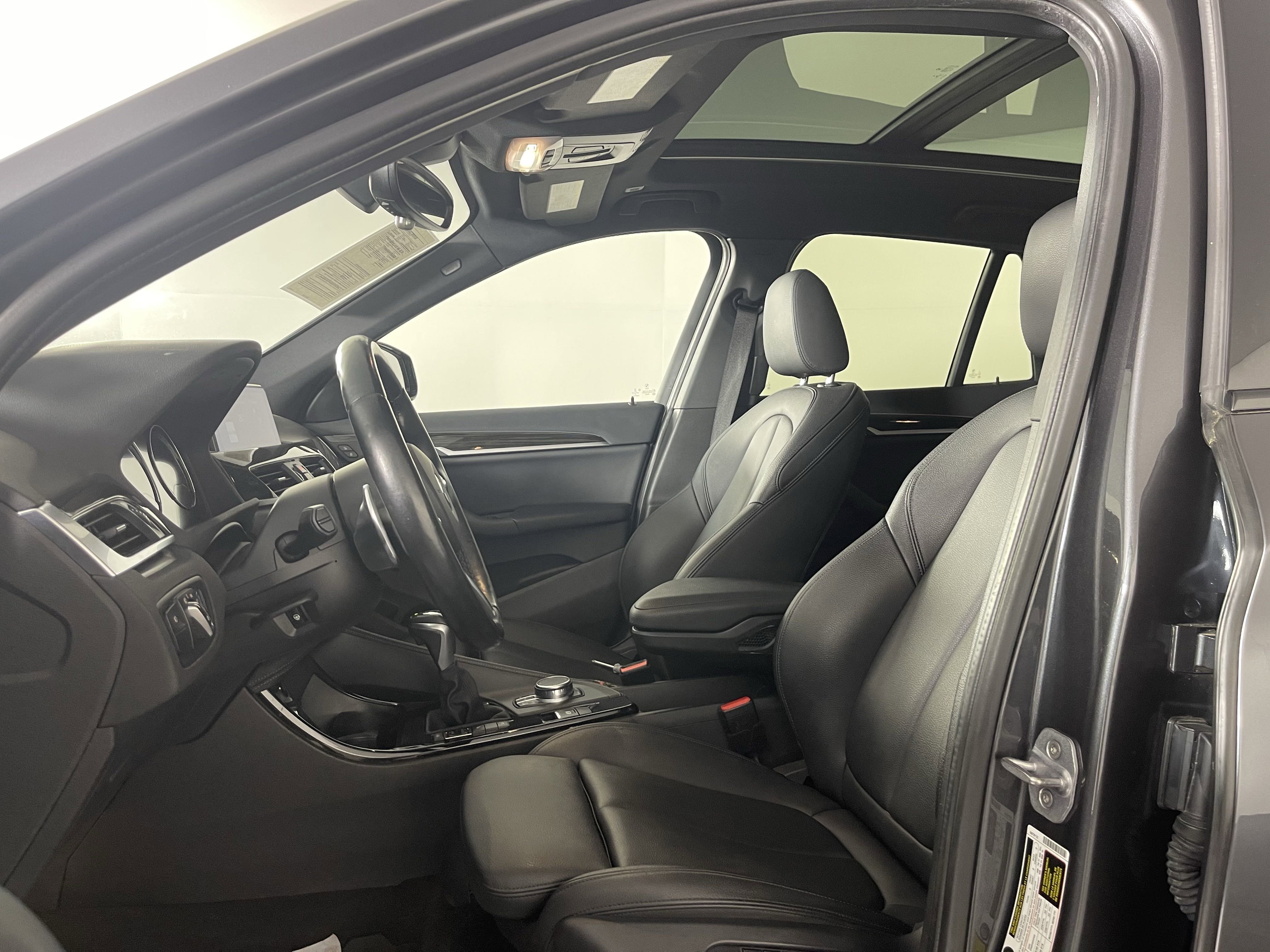 Used 2019 BMW X1 xDrive28i image 9