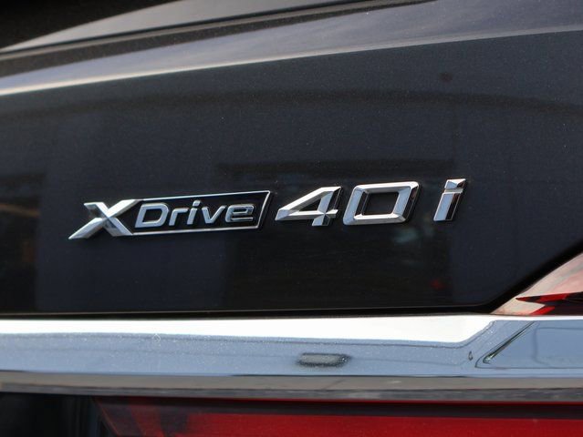 Used 2020 BMW X7 xDrive40i w/ Premium Package image 18