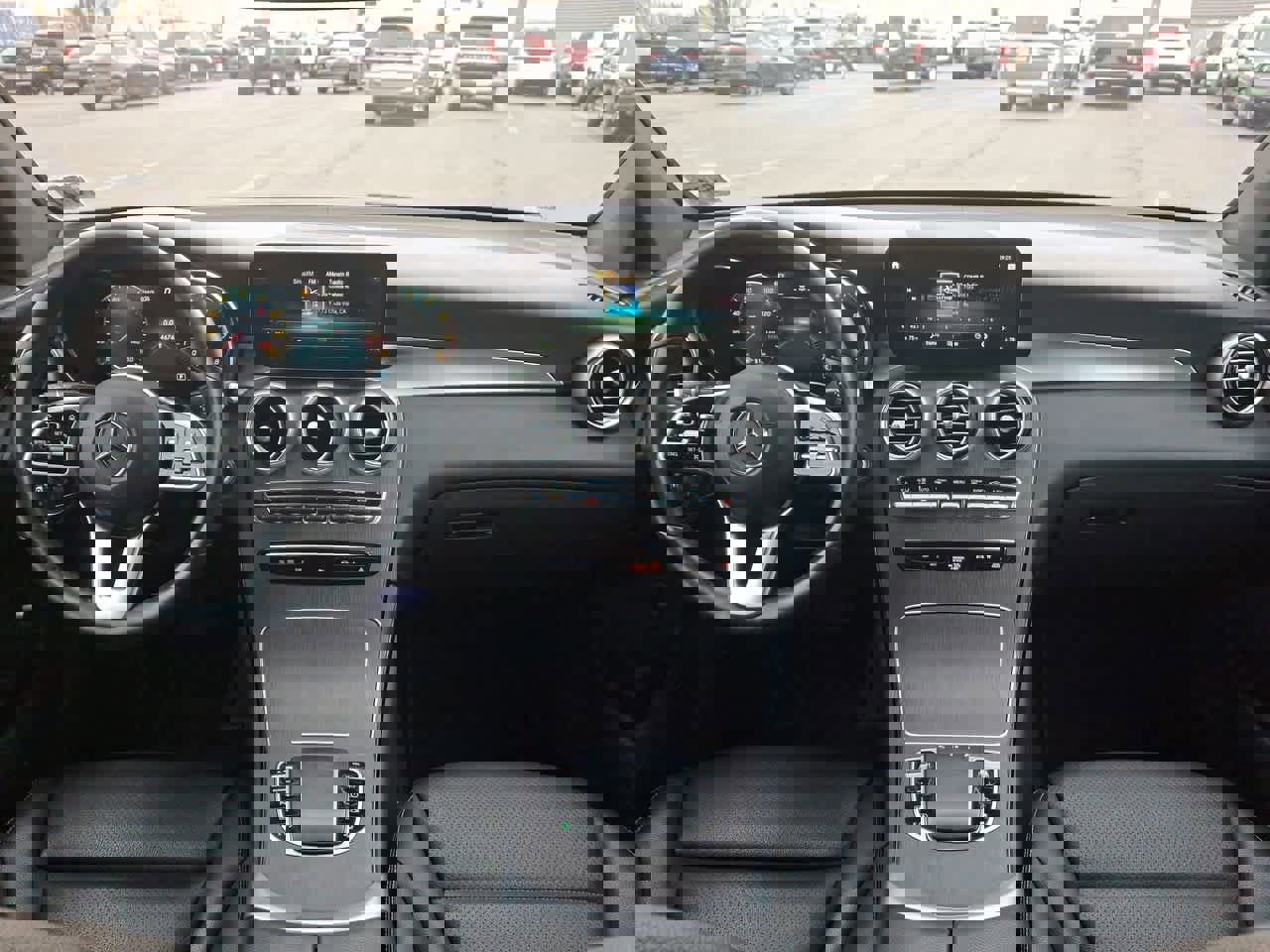 Used 2022 Mercedes-Benz GLC 300 4MATIC image 10