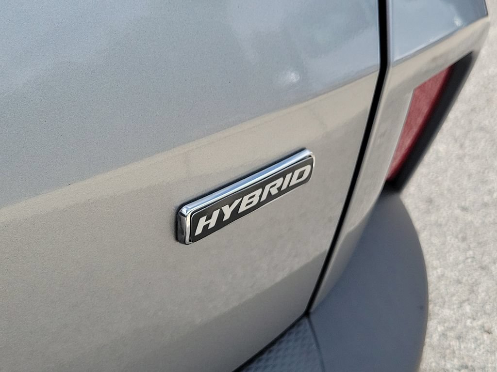Used 2021 Ford Escape SEL FWD image 8