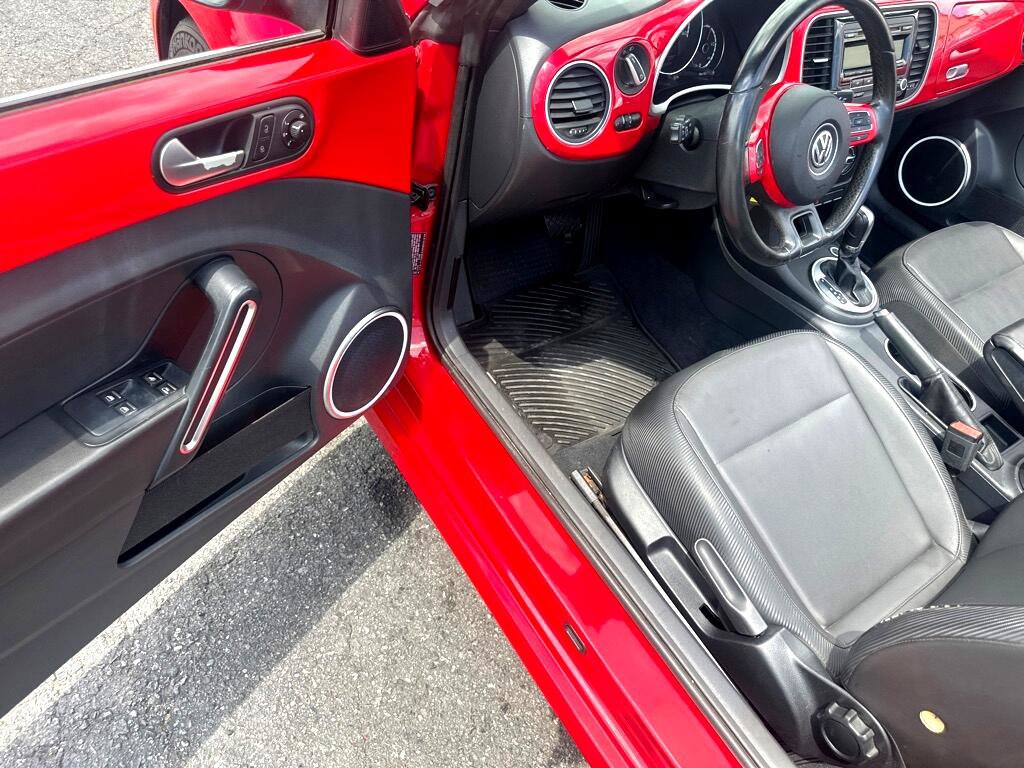 Used 2014 Volkswagen Beetle 1.8T image 38