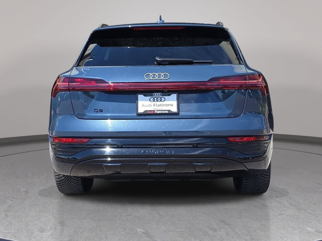 Certified 2024 Audi Q8 e-tron Premium Plus w/ Premium Plus Package AWD/4WD image 7
