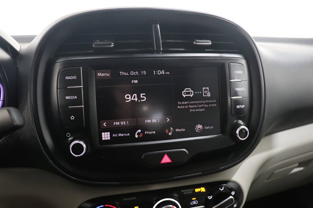 Used 2025 Kia Soul LX w/ LX Technology Package FWD image 26