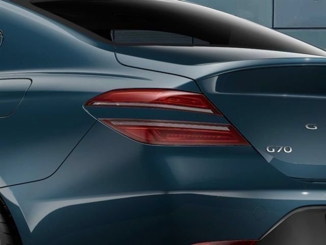 New 2025 Genesis G70 3.3T image 10