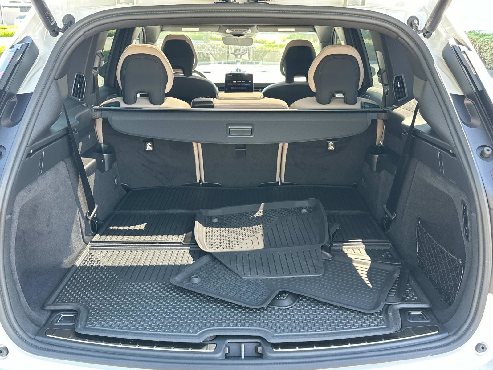 Certified 2025 Volvo EX90 Ultra image 23