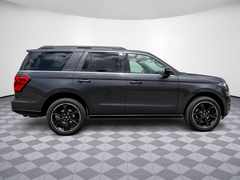 Used 2023 Ford Expedition Limited RWD image 8