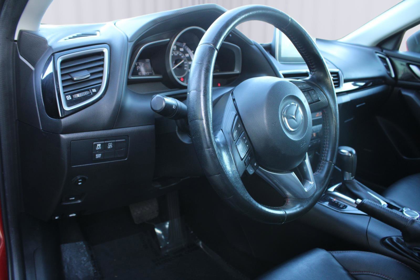 Used 2015 MAZDA MAZDA3 i Grand Touring image 14