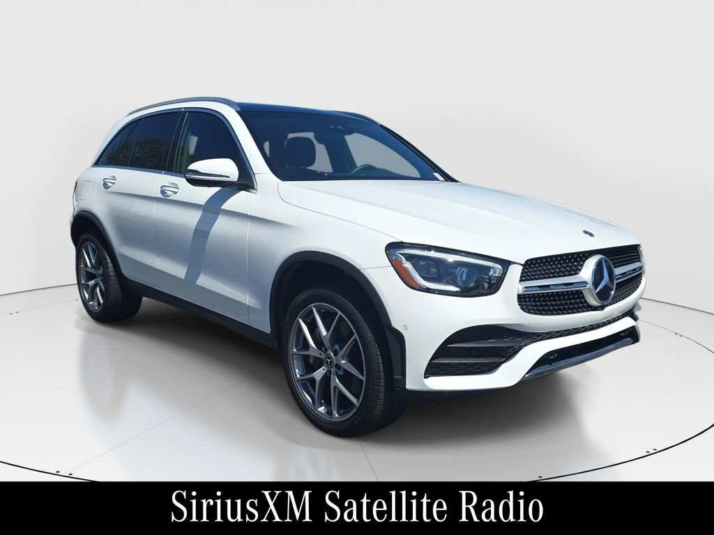 Certified 2022 Mercedes-Benz GLC 300 4MATIC image 3