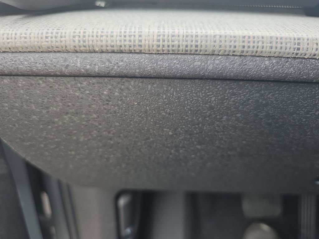 New 2026 Volvo EX30 Cross Country Ultra w/ Protection Package Premier image 27