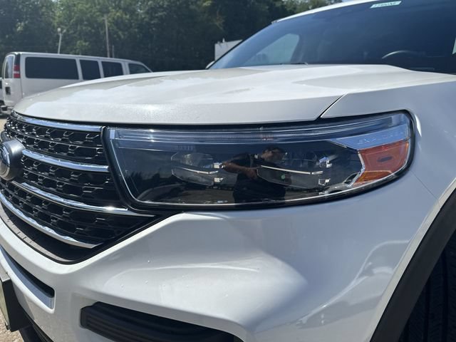 Used 2023 Ford Explorer XLT AWD/4WD image 47