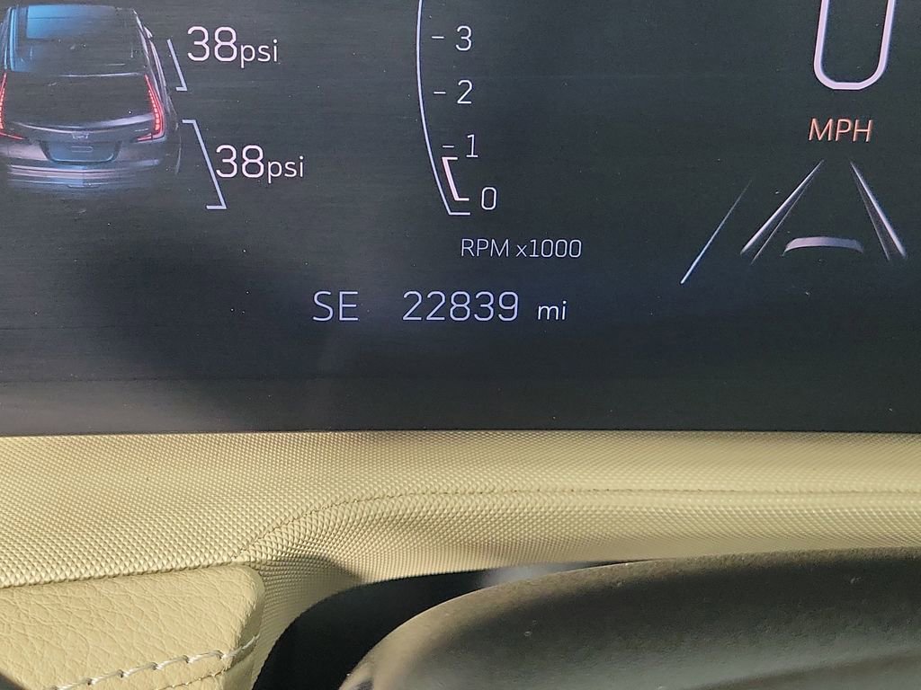 Certified 2024 Cadillac XT4 Luxury w/ Cold Weather Package FWD image 26