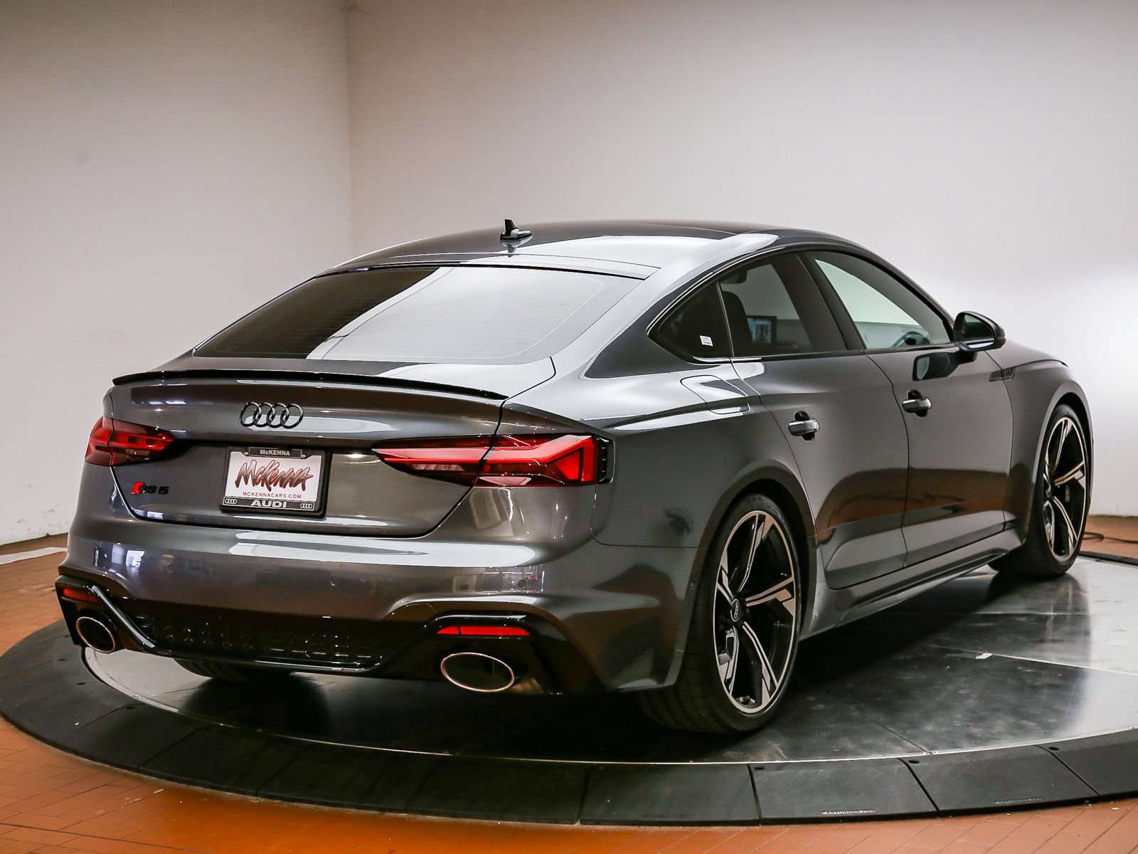 Certified 2025 Audi RS 5 Sportback AWD/4WD image 15