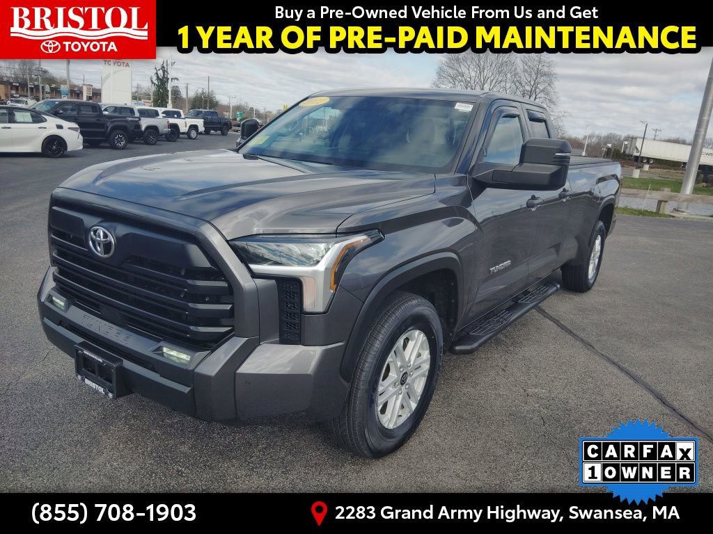 Used 2022 Toyota Tundra SR5 w/ SR5 Convenience Package image 3