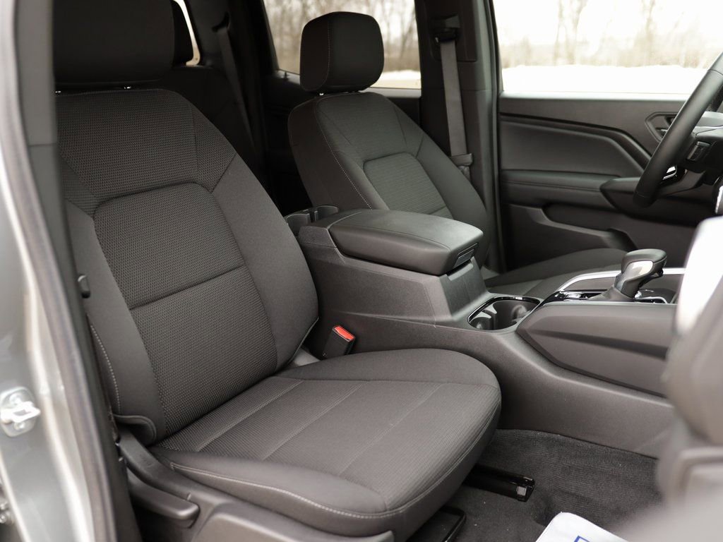 Used 2024 Chevrolet Colorado LT w/ LT Convenience Package II image 30