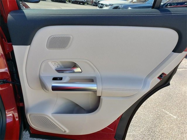 New 2026 Mercedes-Benz GLA 250 4MATIC image 15