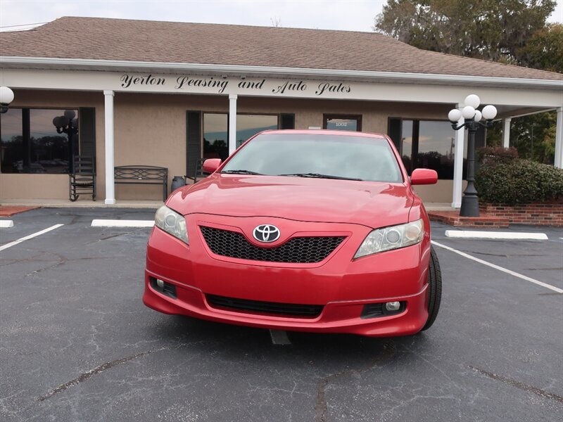 Used 2009 Toyota Camry SE image 2