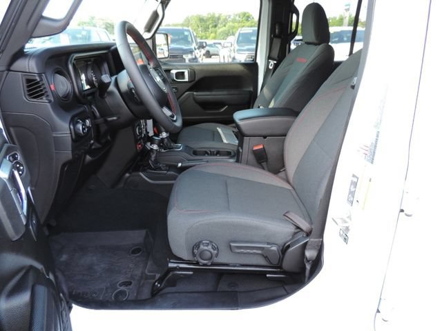 Used 2024 Jeep Gladiator Rubicon w/ Safety Group AWD/4WD image 21