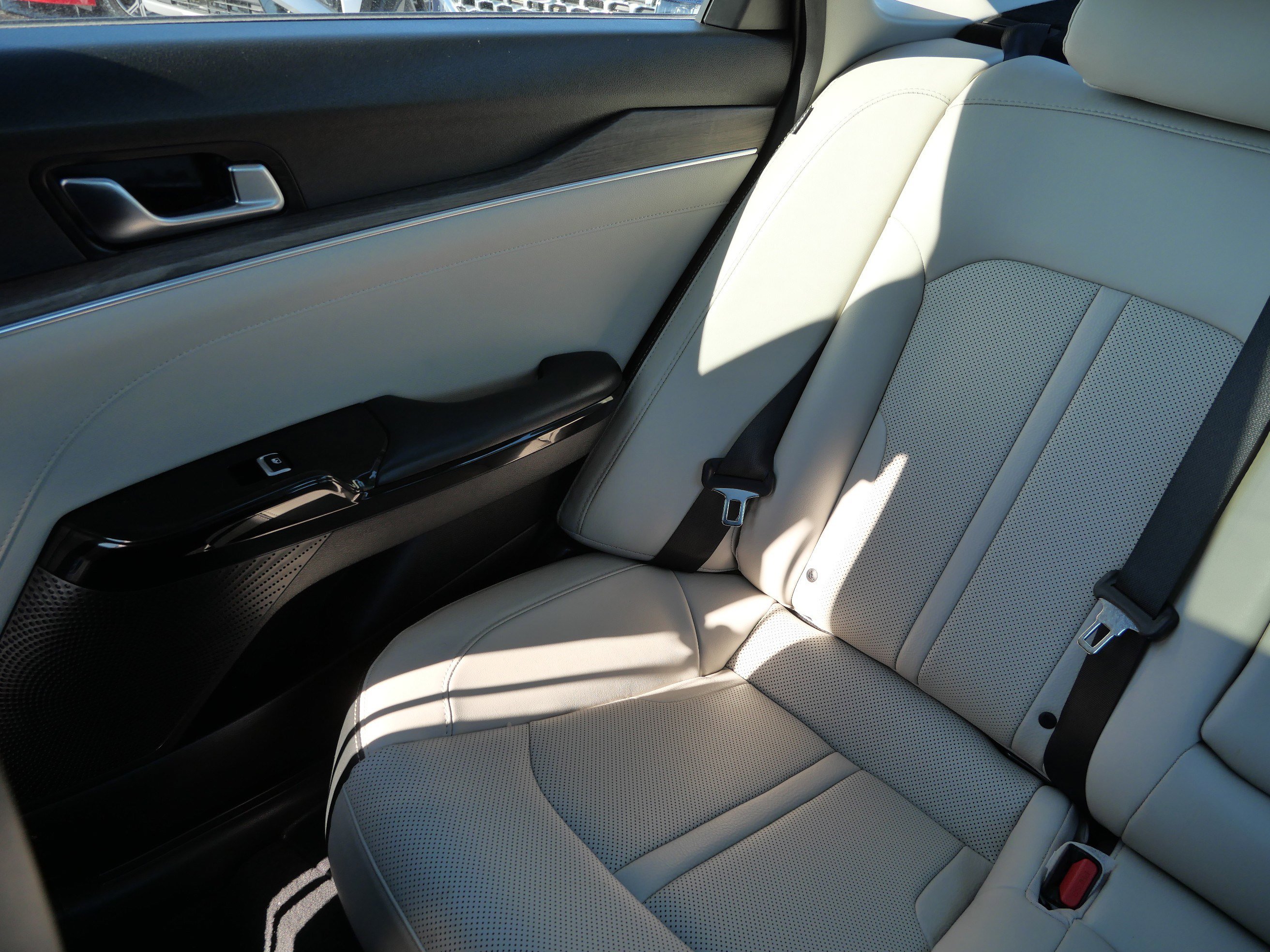 Used 2022 Kia K5 EX w/ EX Premium Package image 12