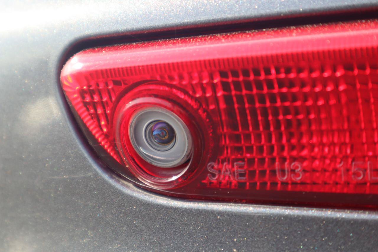 Used 2015 Chrysler 300 C w/ Light Group RWD image 31