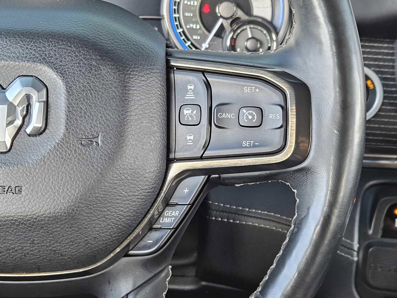 Used 2019 RAM 1500 Limited image 29