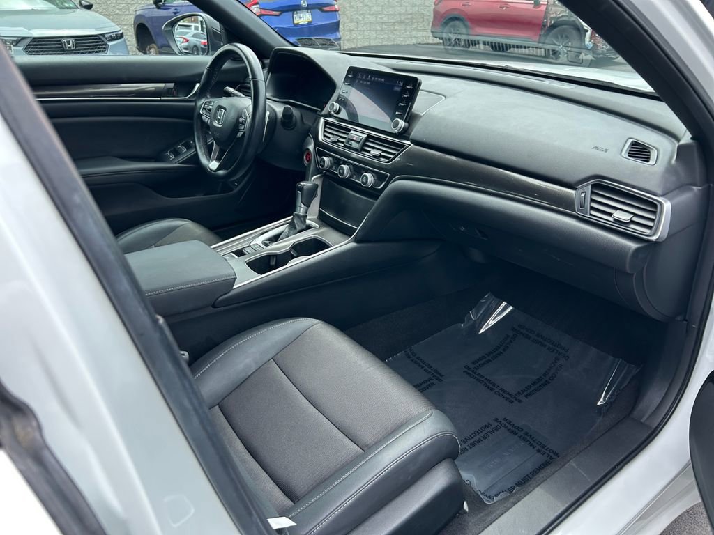 Used 2022 Honda Accord Sport image 25